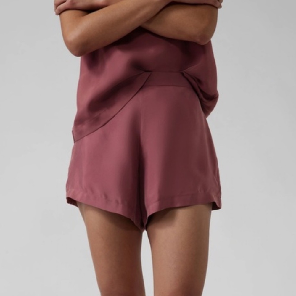 NWT Athleta Calm Cool Shorts